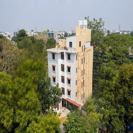 Hotel Vinayaga Tiruppur Luaran gambar