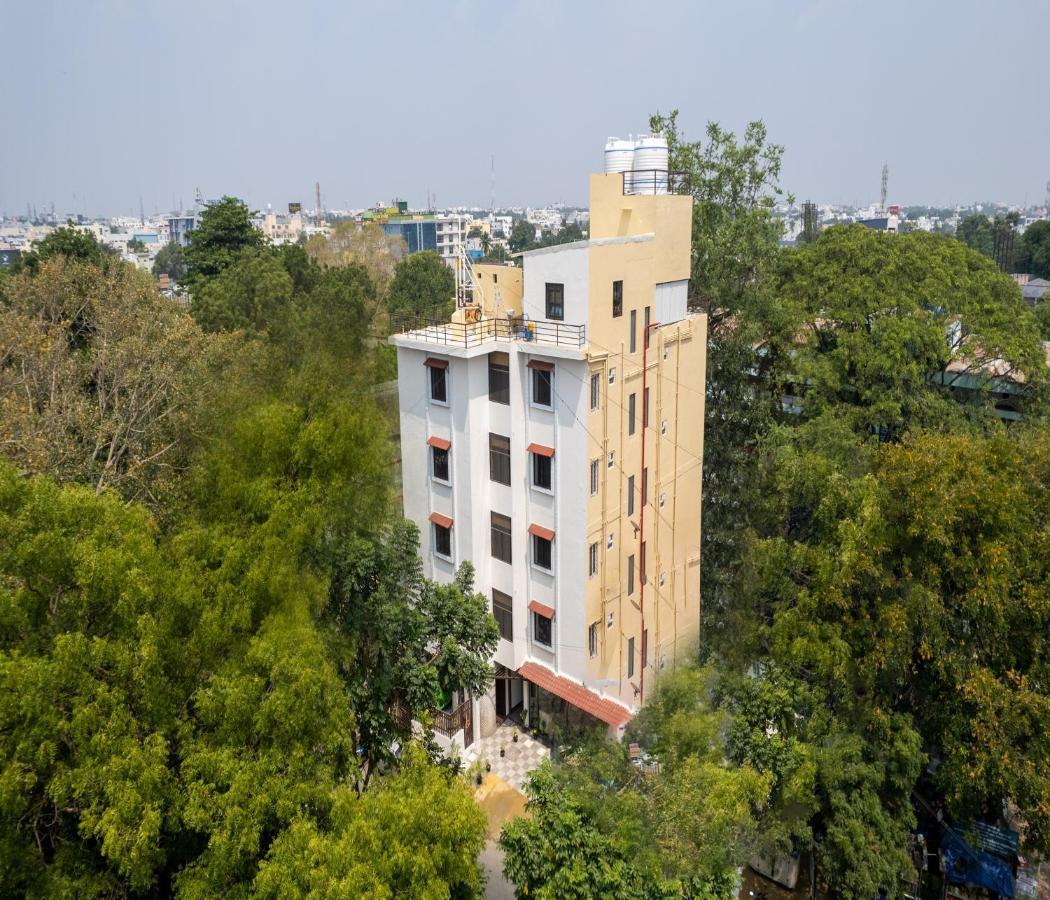 Hotel Vinayaga Tiruppur Luaran gambar