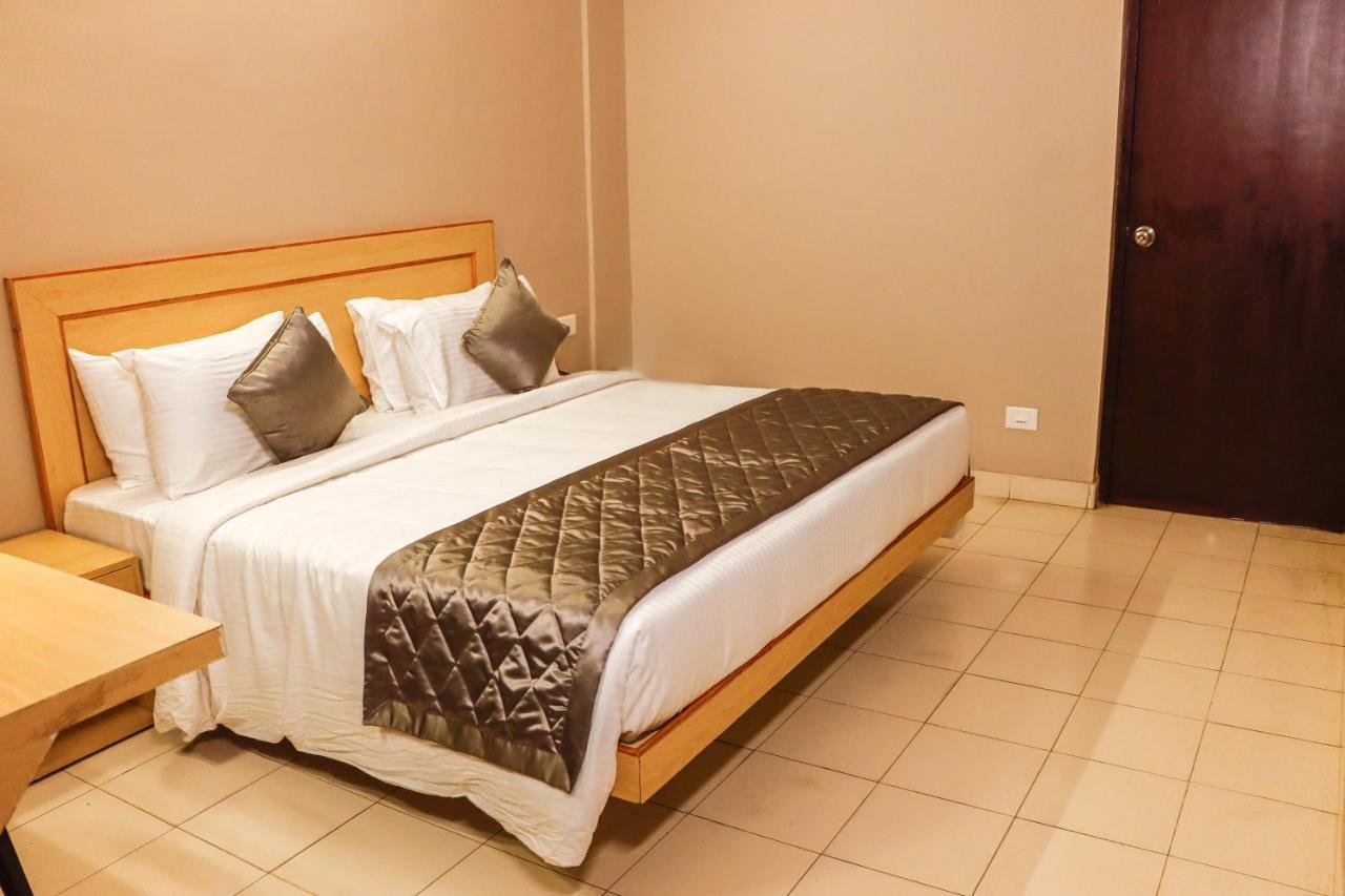 Hotel Vinayaga Tiruppur Luaran gambar