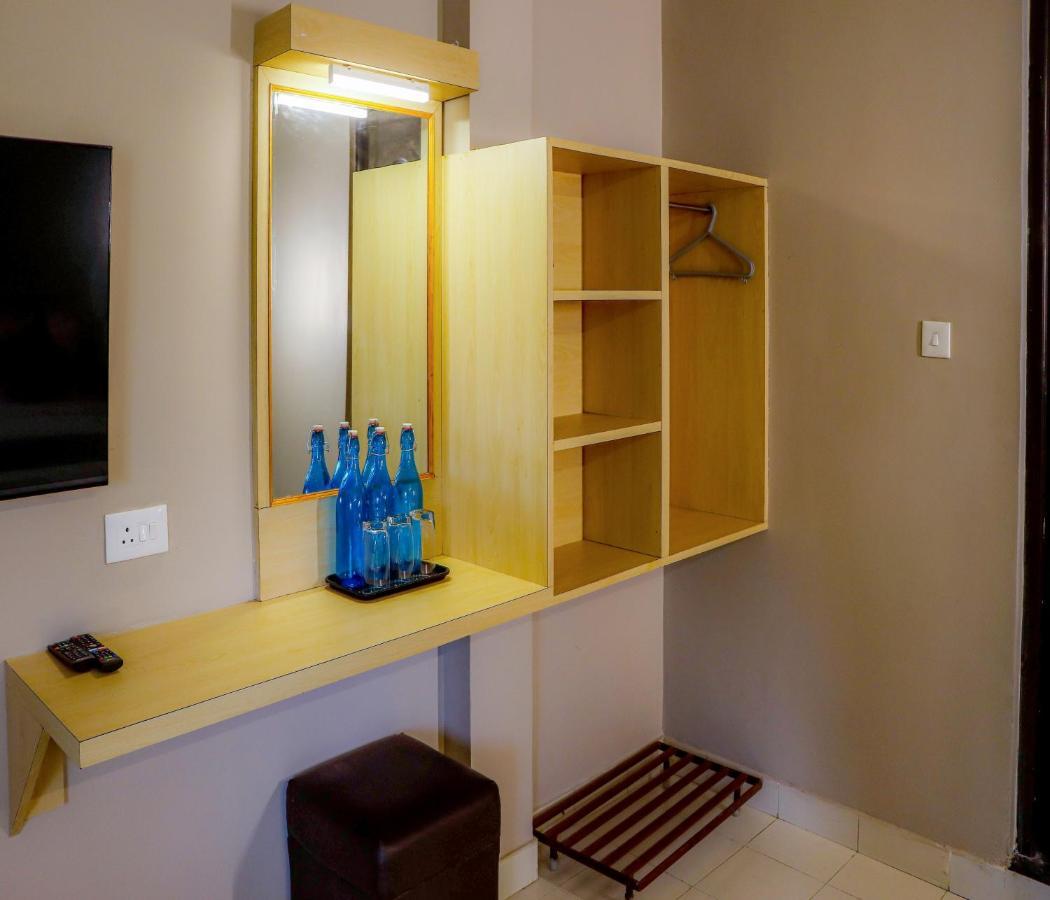 Hotel Vinayaga Tiruppur Luaran gambar